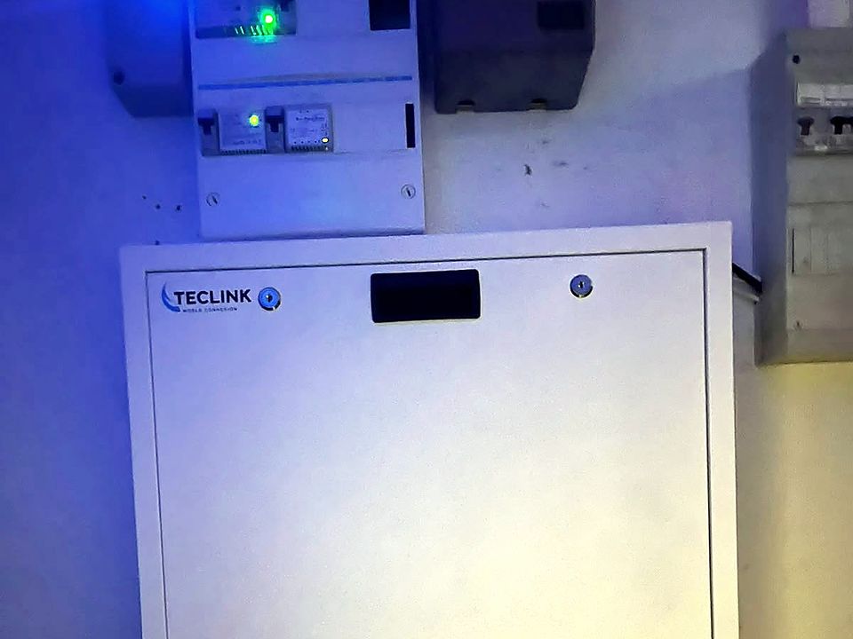 Coffret d'alarme Teclink raccordé au tableau électrique